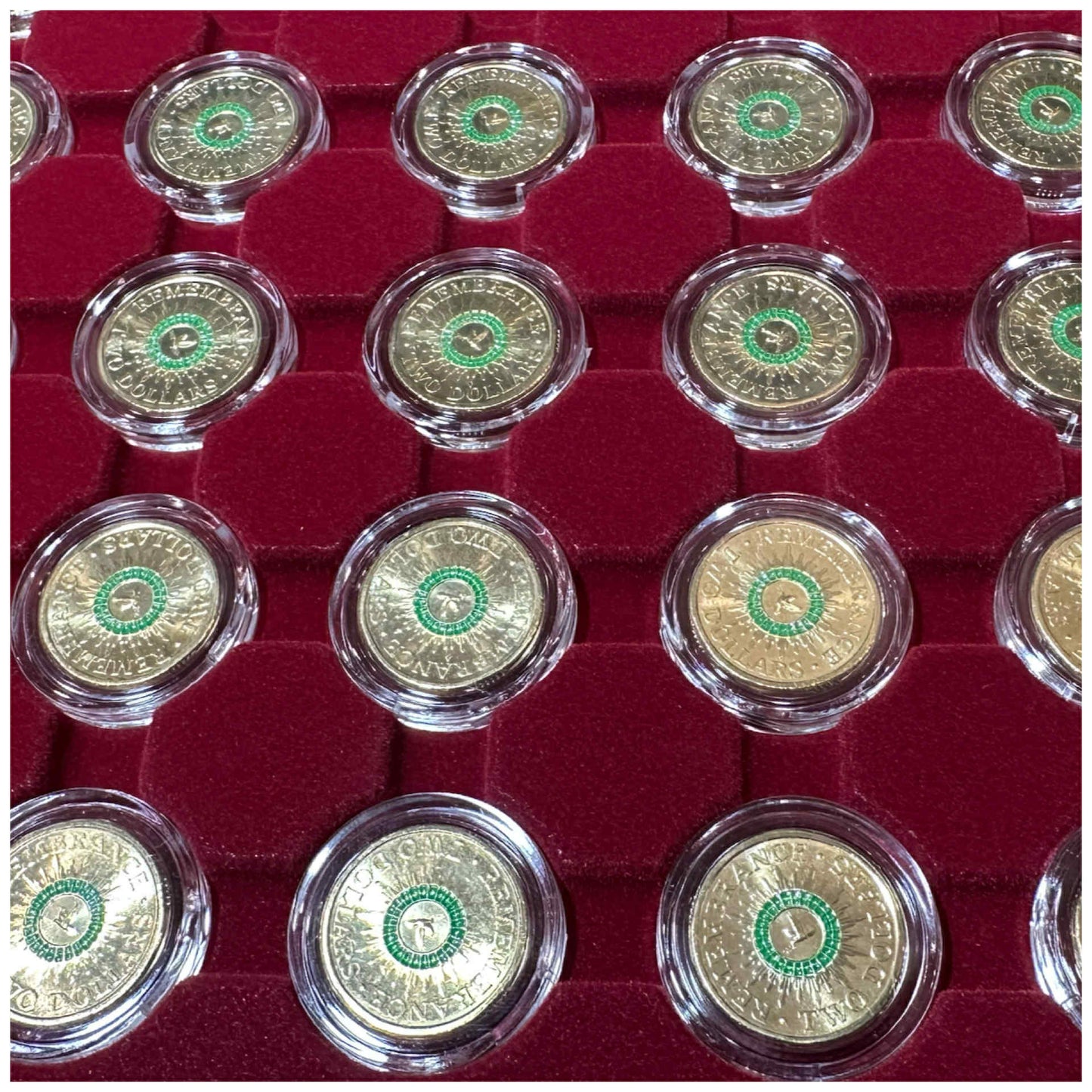 1x UNC 2014 $2 Green Dove Coin - In Lighthouse Capsule