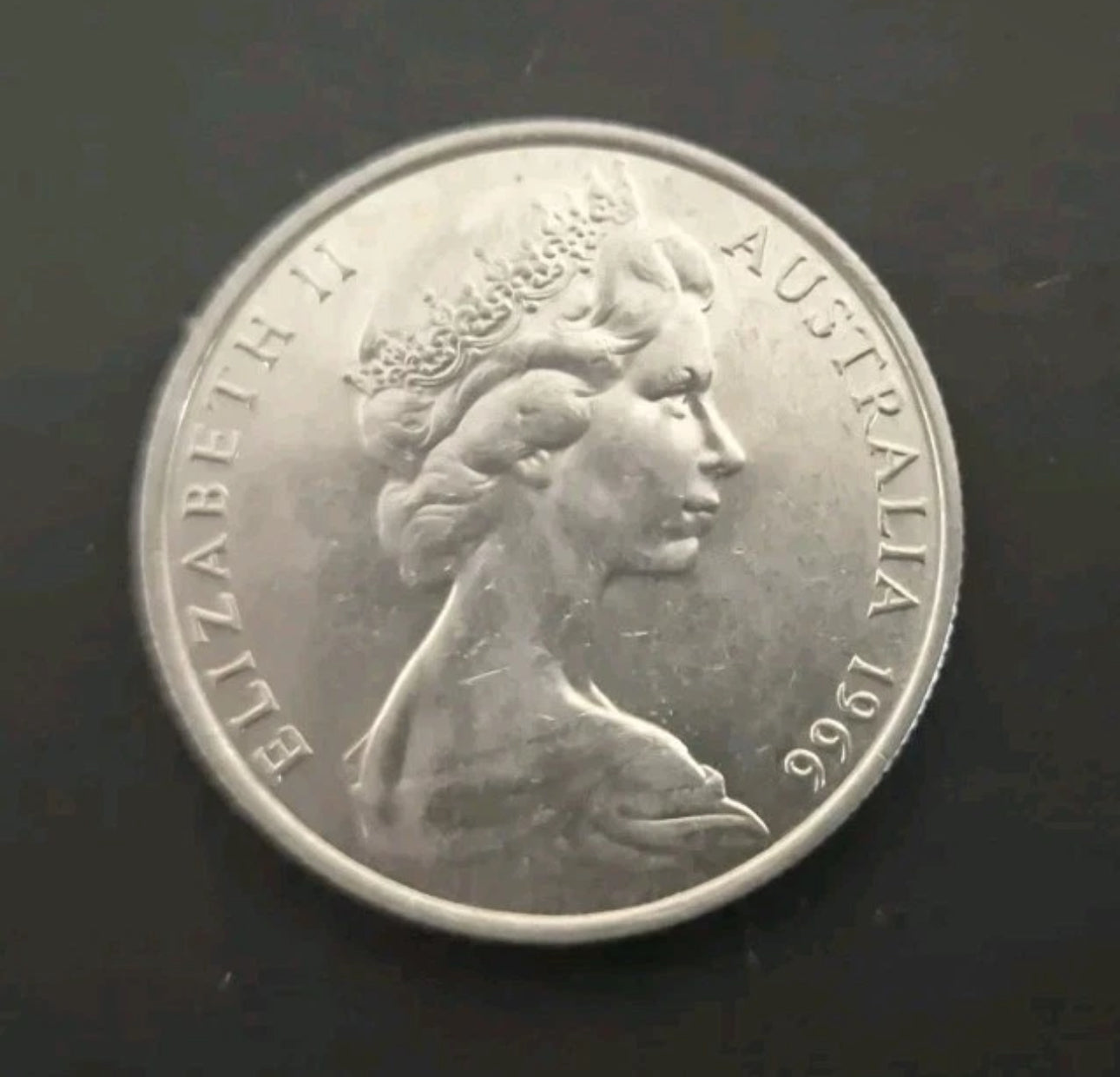 1x 1966 Circulated Round 50c Coin (80% Silver - 1/3oz) - In Lighthouse Capsule