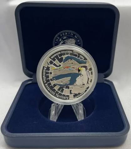 2004 1oz Mawson Station Australian Antarctic Territory Coin - Mintage: 7,500